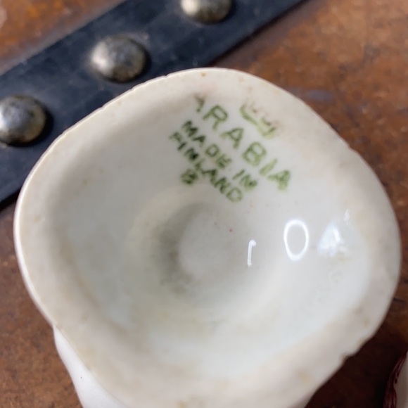 . Vintage Arabia Ceramic Egg Cups - Red Floral Pattern Server Egg Cups - Picture 5 of 5